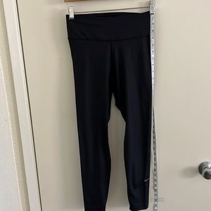 Nike dry fit leggings